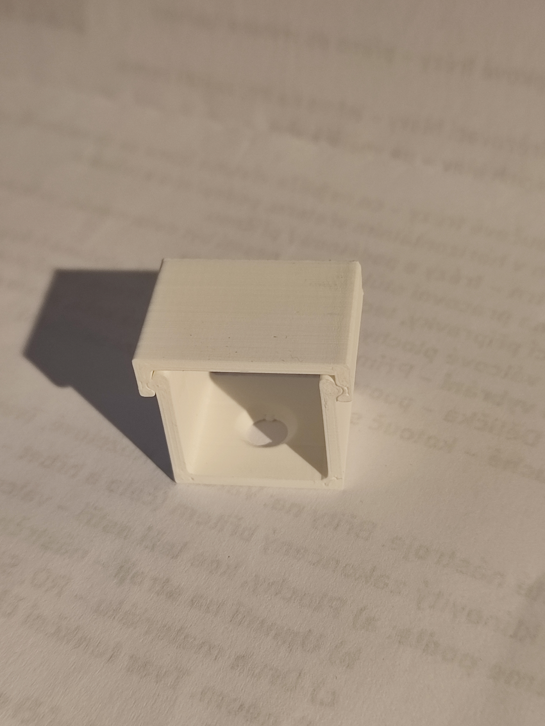 cable clip / cable duct