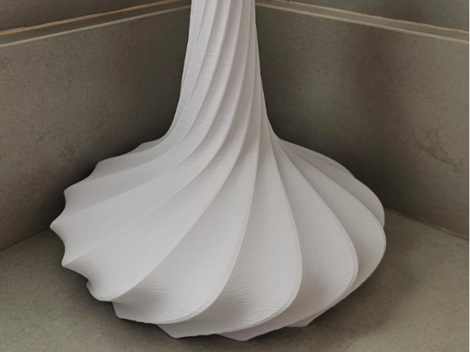 Victorino Vase