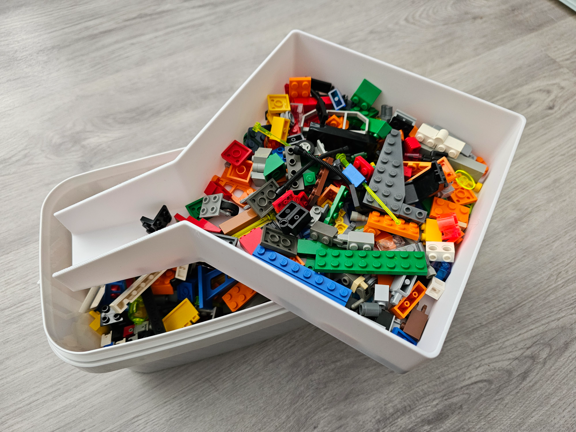 Brick sorting tray / small parts tray