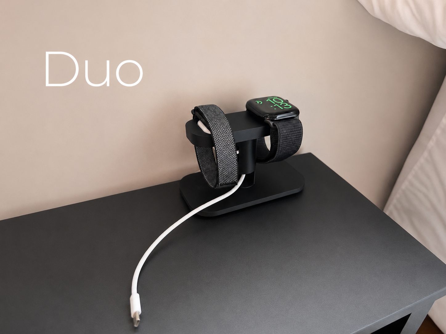 Duo - Fitbit Air and Apple Watch charging hub