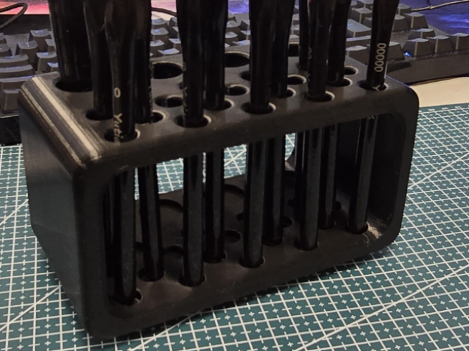 Brush Holder Modified V2 - No Supports