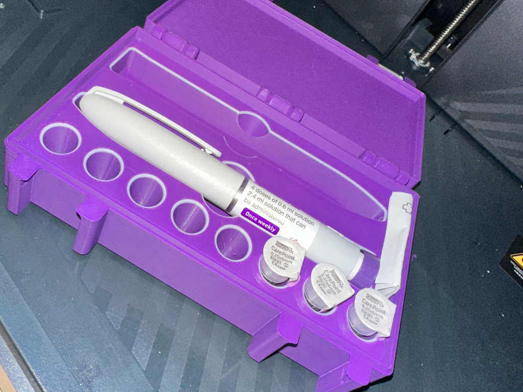 Double Kwik Pen (Mounjaro Wegovy) clip shut case