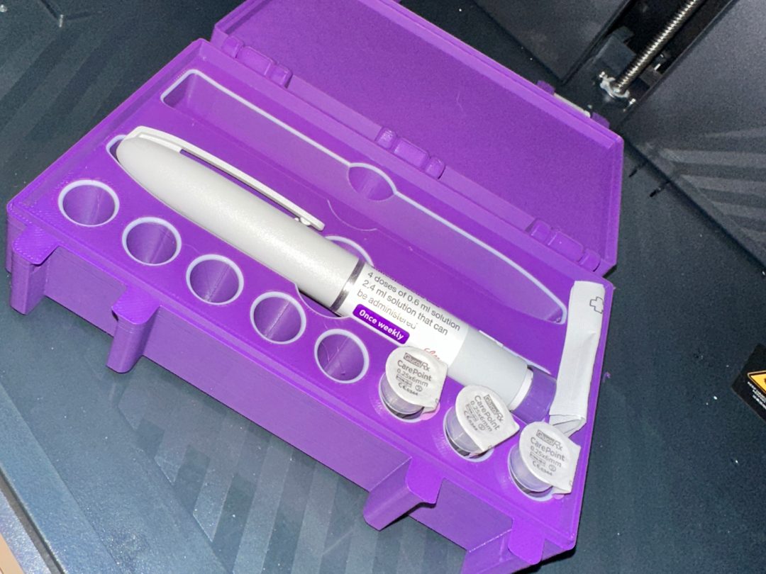Double Kwik Pen (Mounjaro Wegovy) clip shut case