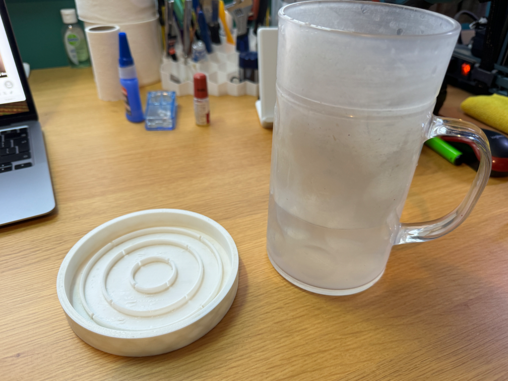 Coaster Holder for large Cups and Glasses