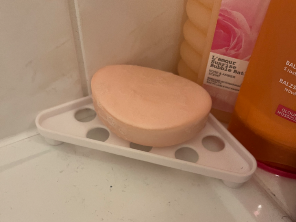 Corner soap holder - soapdish