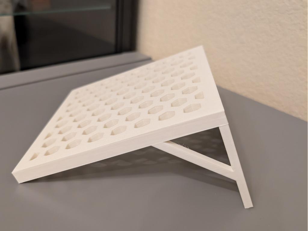 No screws shelf / desk extender