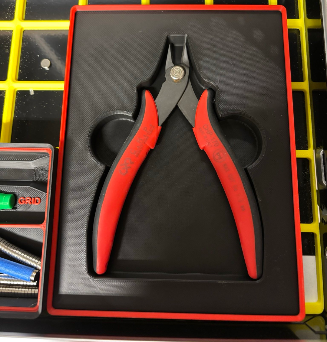 CHP-170 Pliers Gridfinity Bin