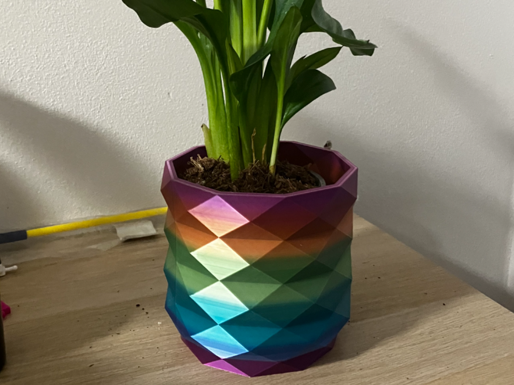 Easte Vase for flowers