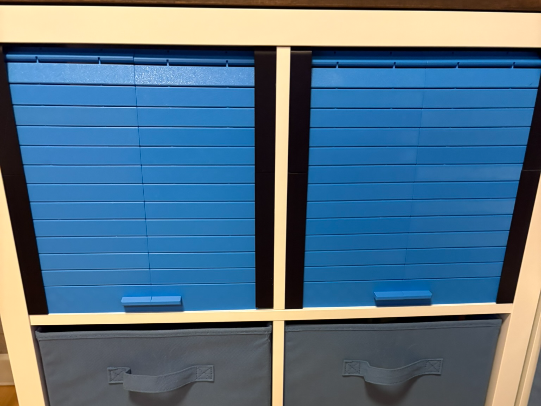 IKEA Kallax shelf / shutter