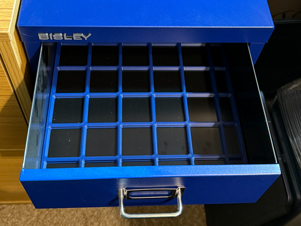 Bisley Cabinet Drawer Gridfinity Base (2 styles)