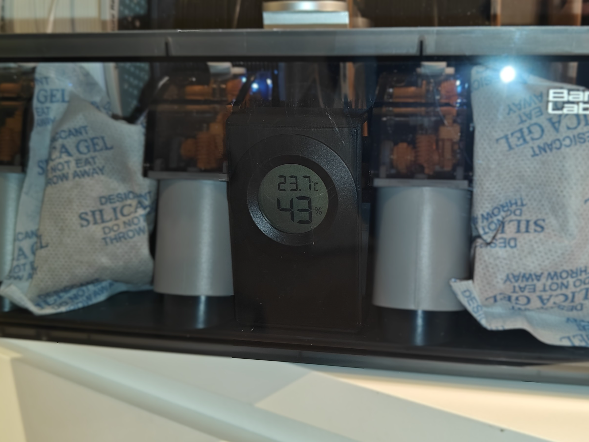 Bambu lab temperature and humidity dial holder