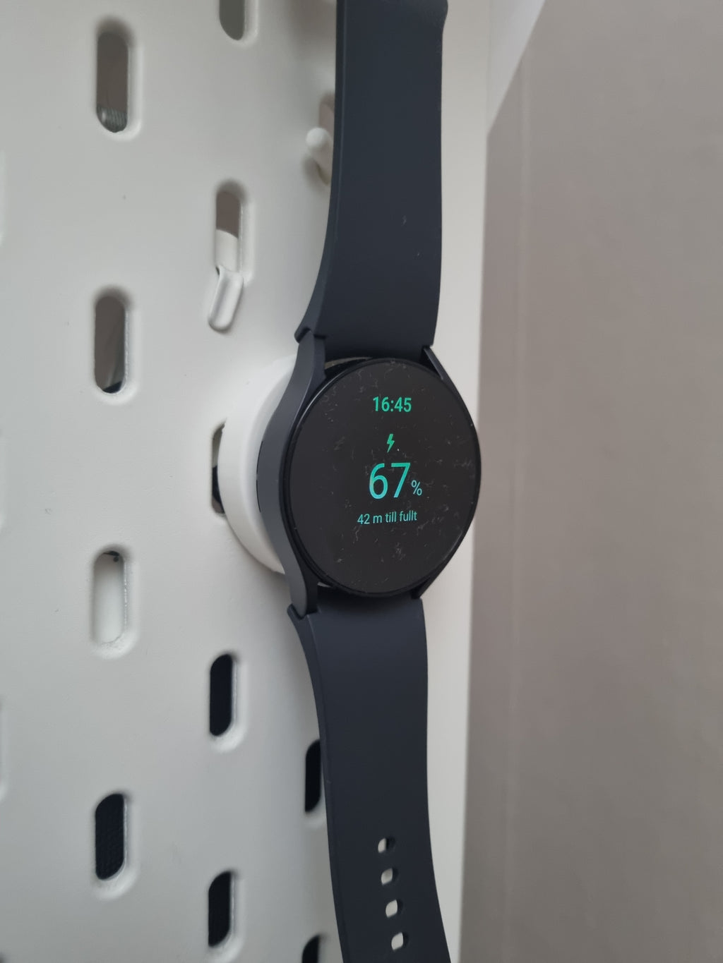 Samsung galaxy watch 6 skadis holder