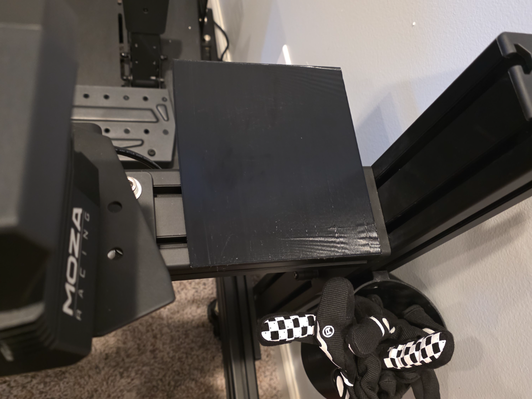 Mouse Pad holder for 8040 - no hardware required