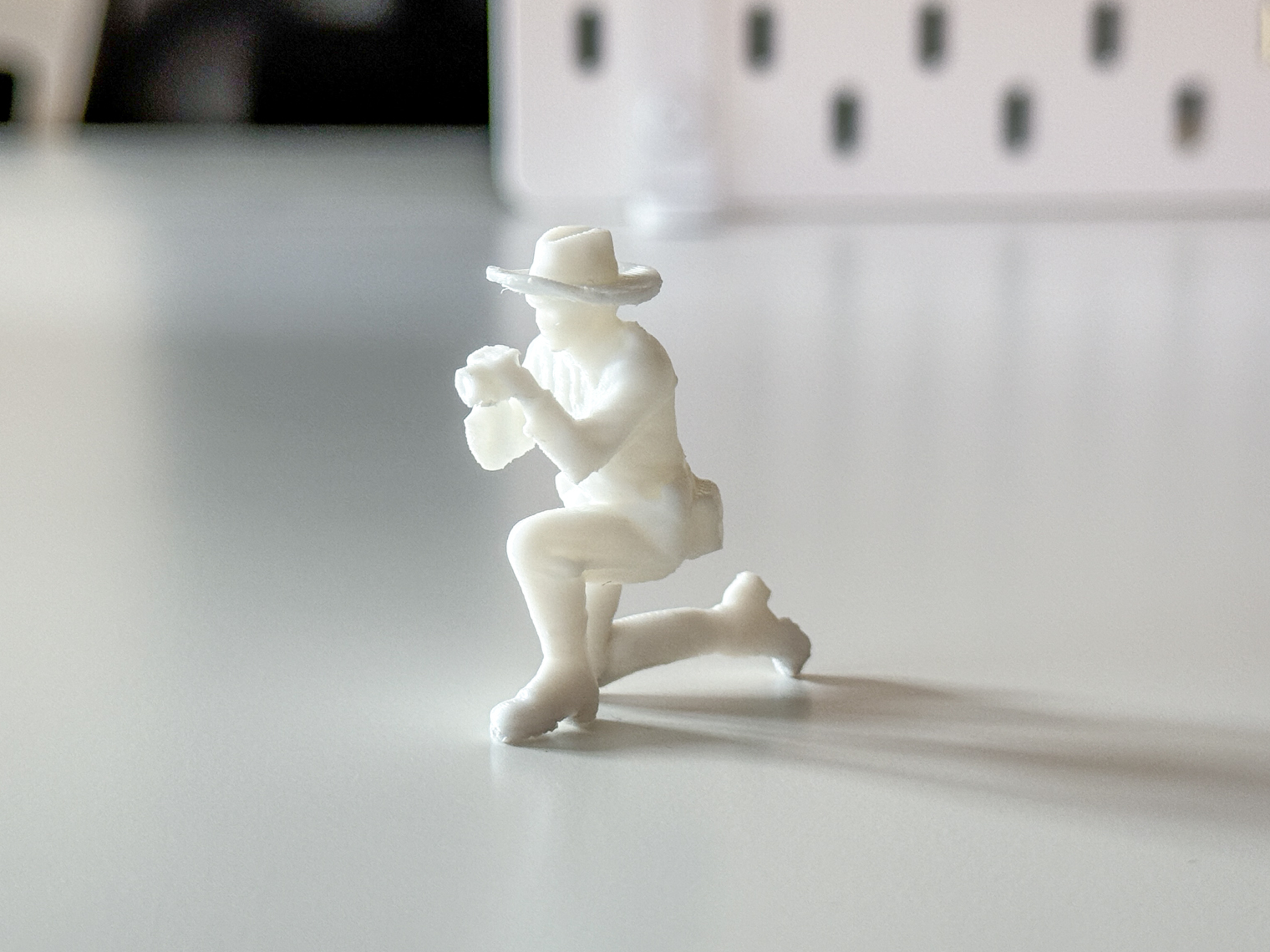 Miniature Photographer/Tourist for your Diorama