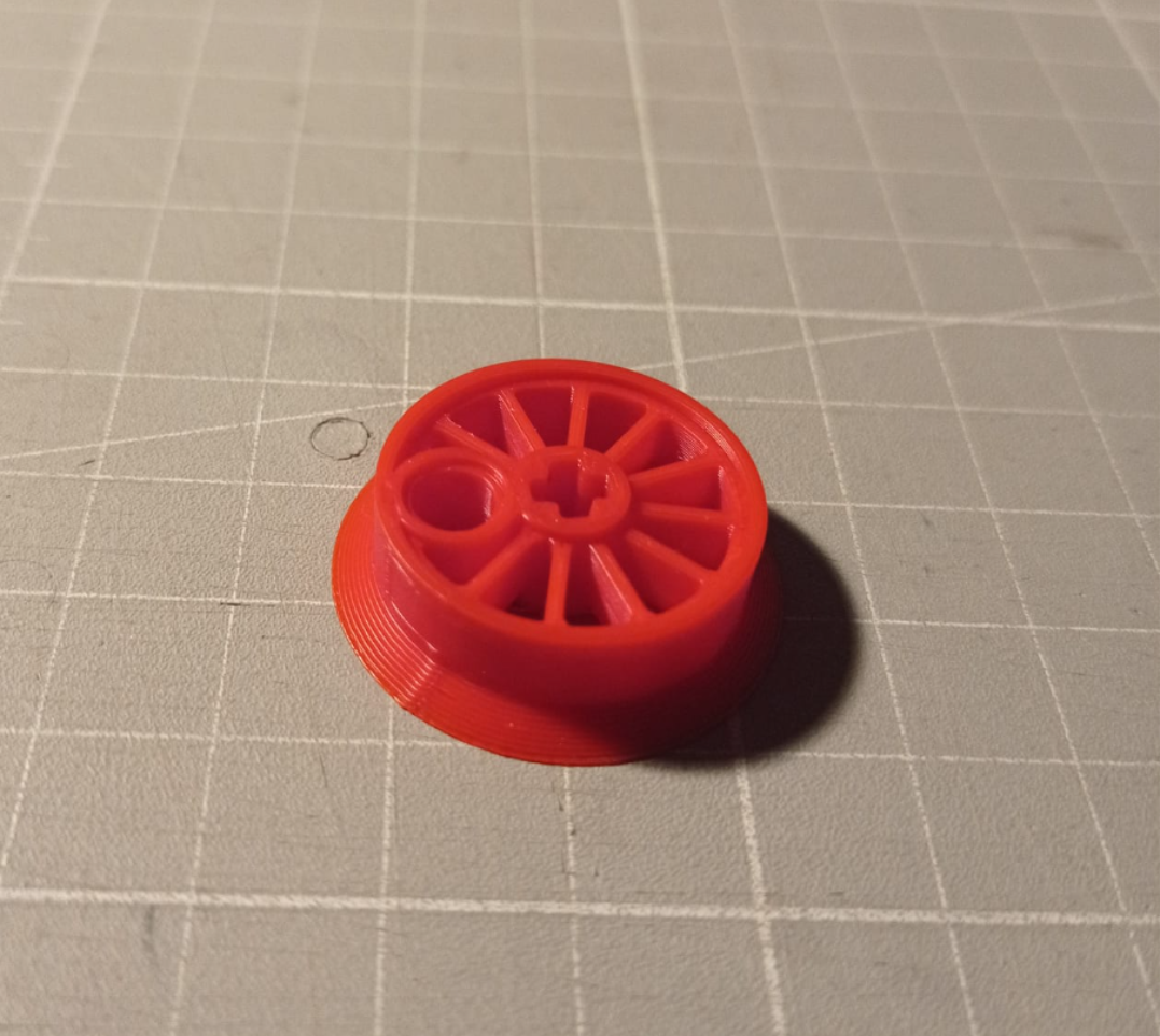 Train Wheel Medium 24mm
