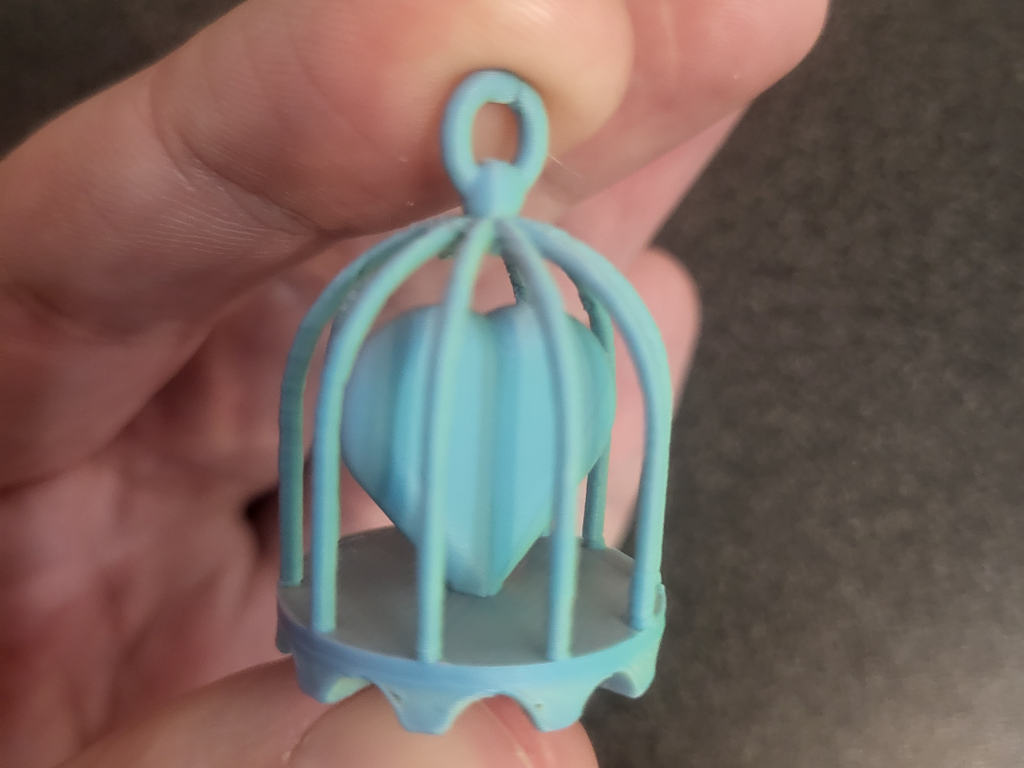 3D Printed Bird Cage with Heart – Decorative Charm