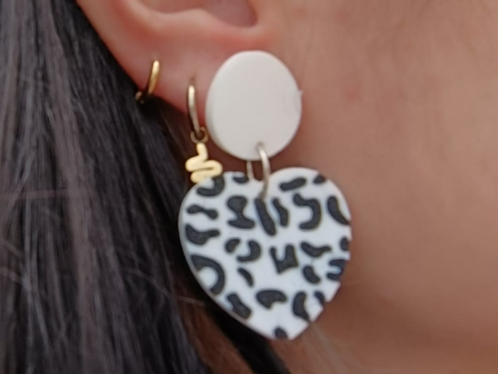 Animal print heart earring