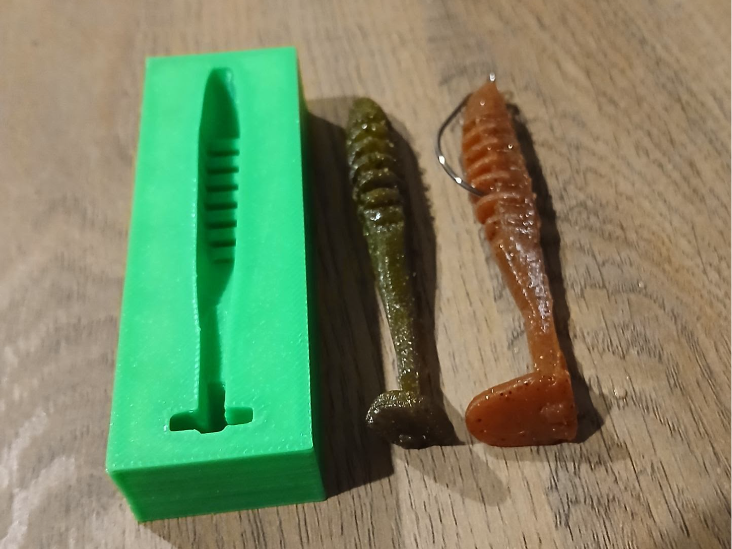 2.8 inch soft plastic swim bait mold