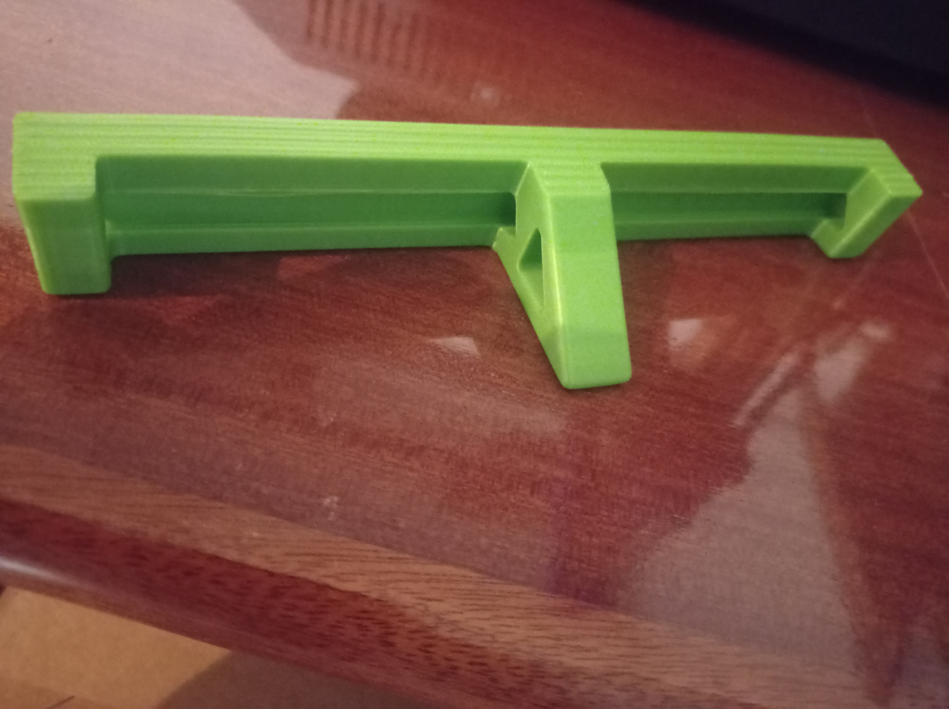 Laptop stand