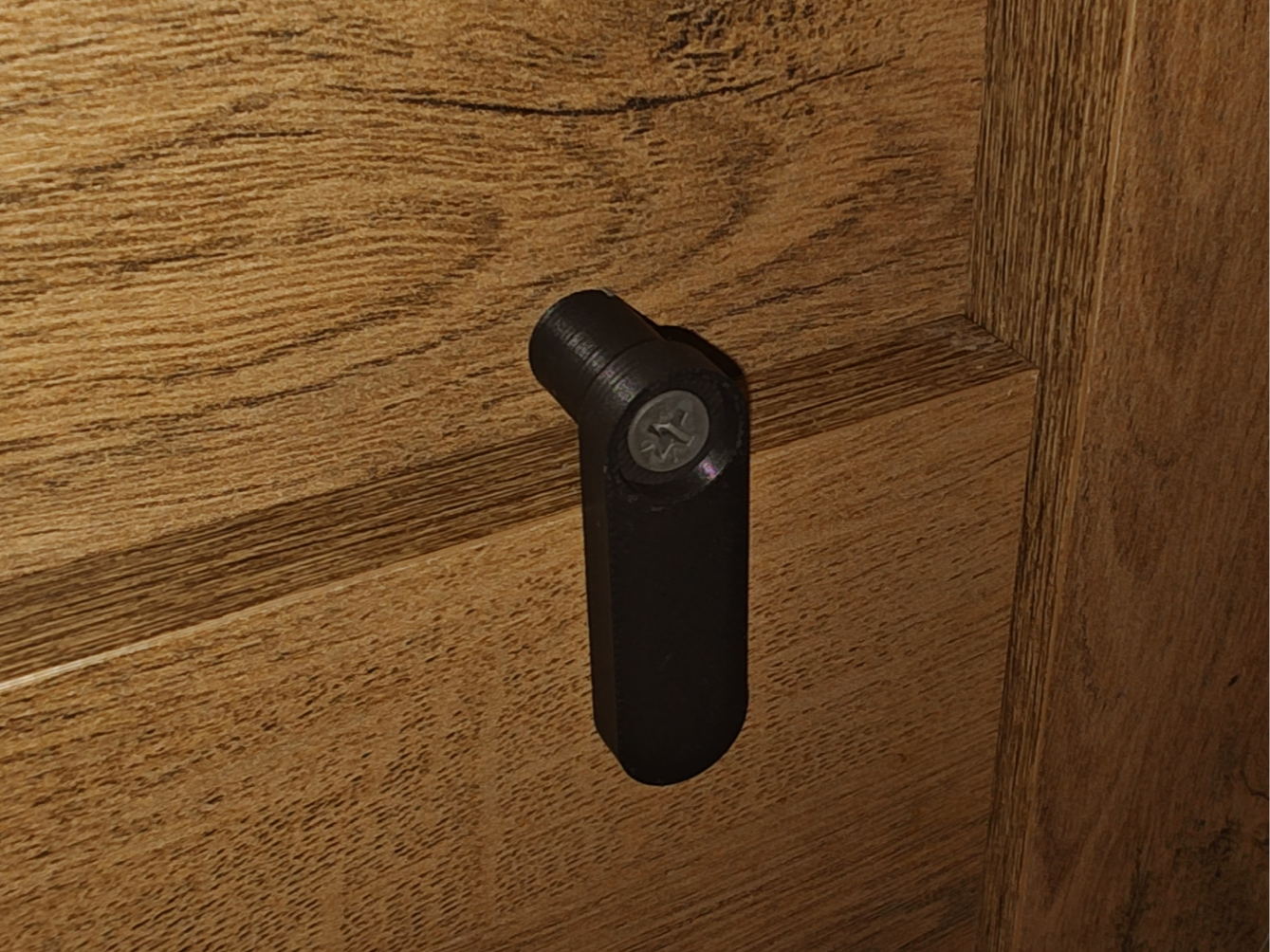 Bed drawer lock