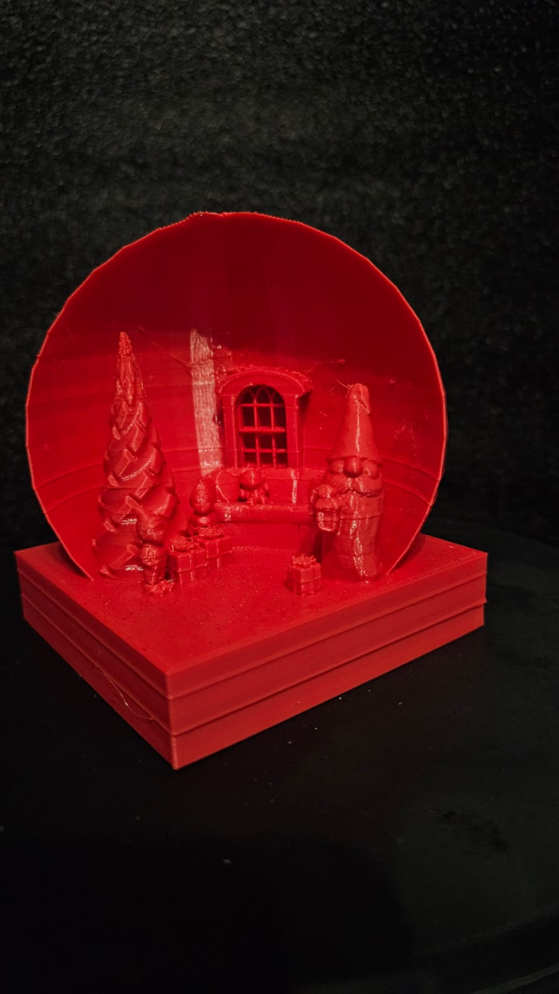 CHRISTMAS GLOBE DECORATIONS