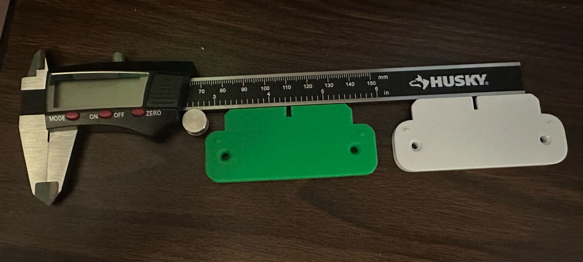 Ubiquiti 8 or 16 Port Router wall mount