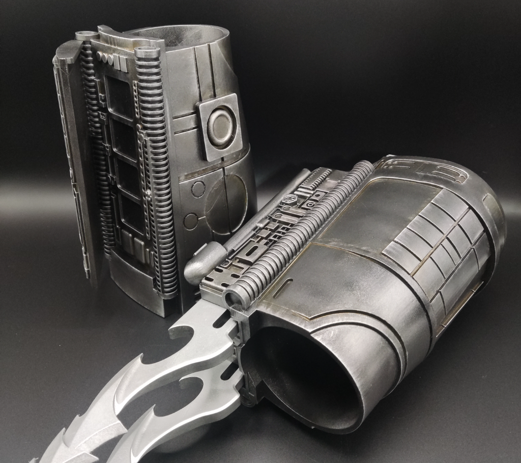 Predator Jungle Hunter Gauntlets