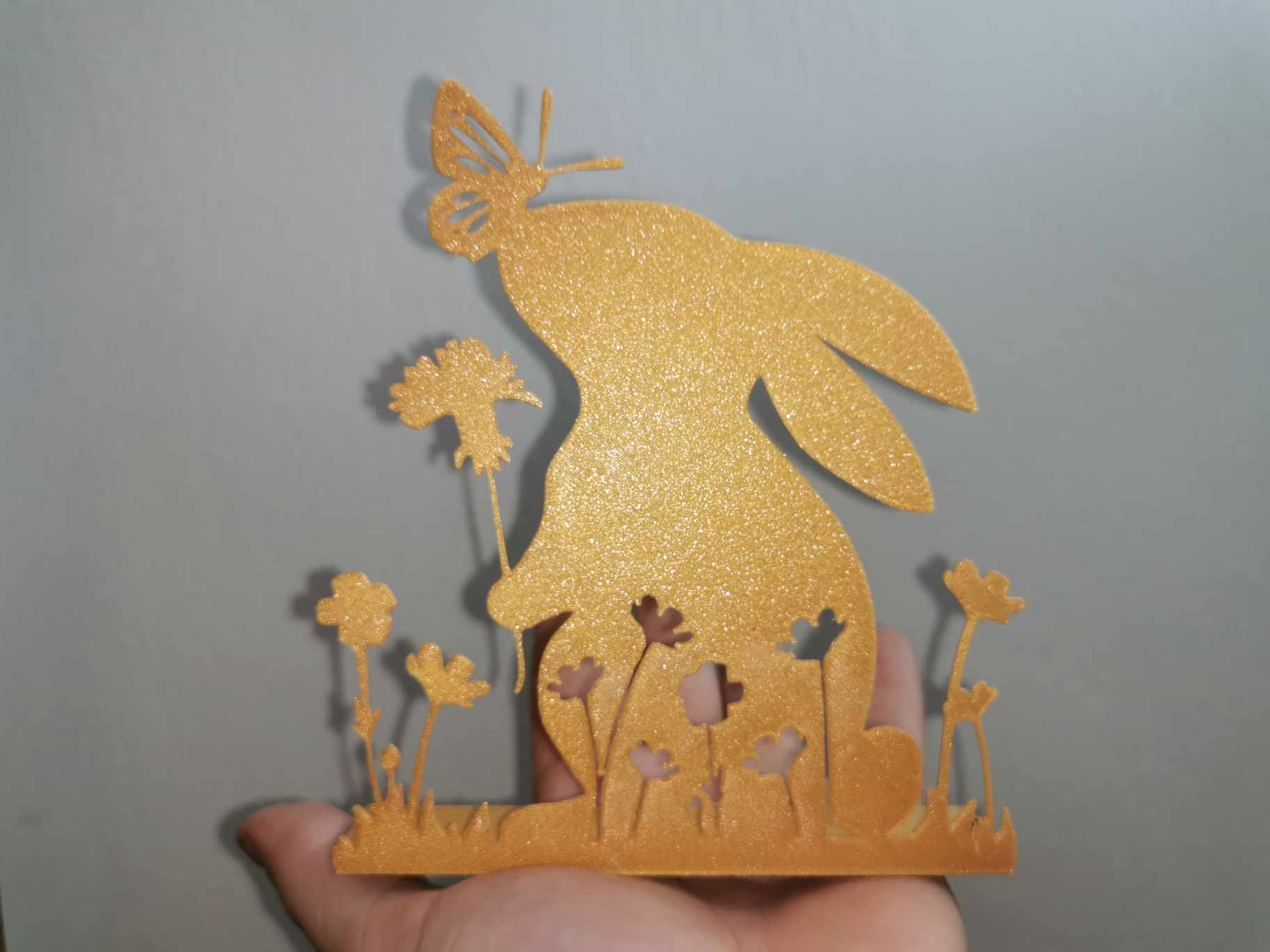 Easter table decor