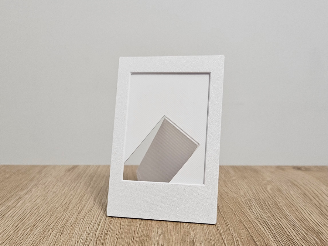 Polaroid Holder - Photo Frame