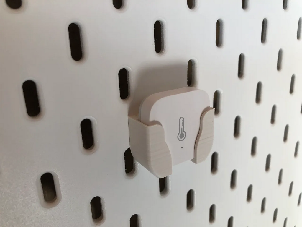 Aqara temperature sensor Skadis mount
