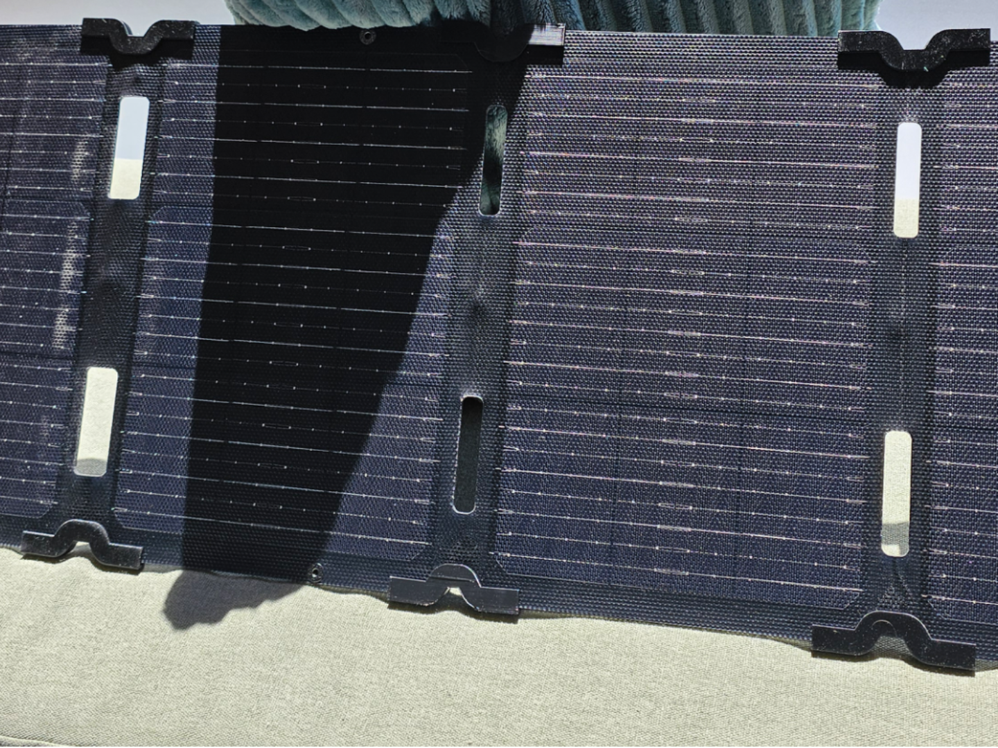 EcoFlow 45 Watt solar panel clips