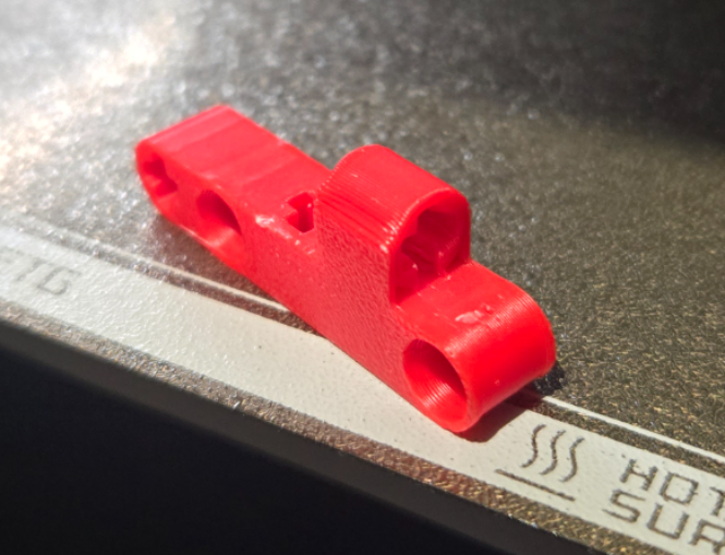 Customizable brick beam with sidecross