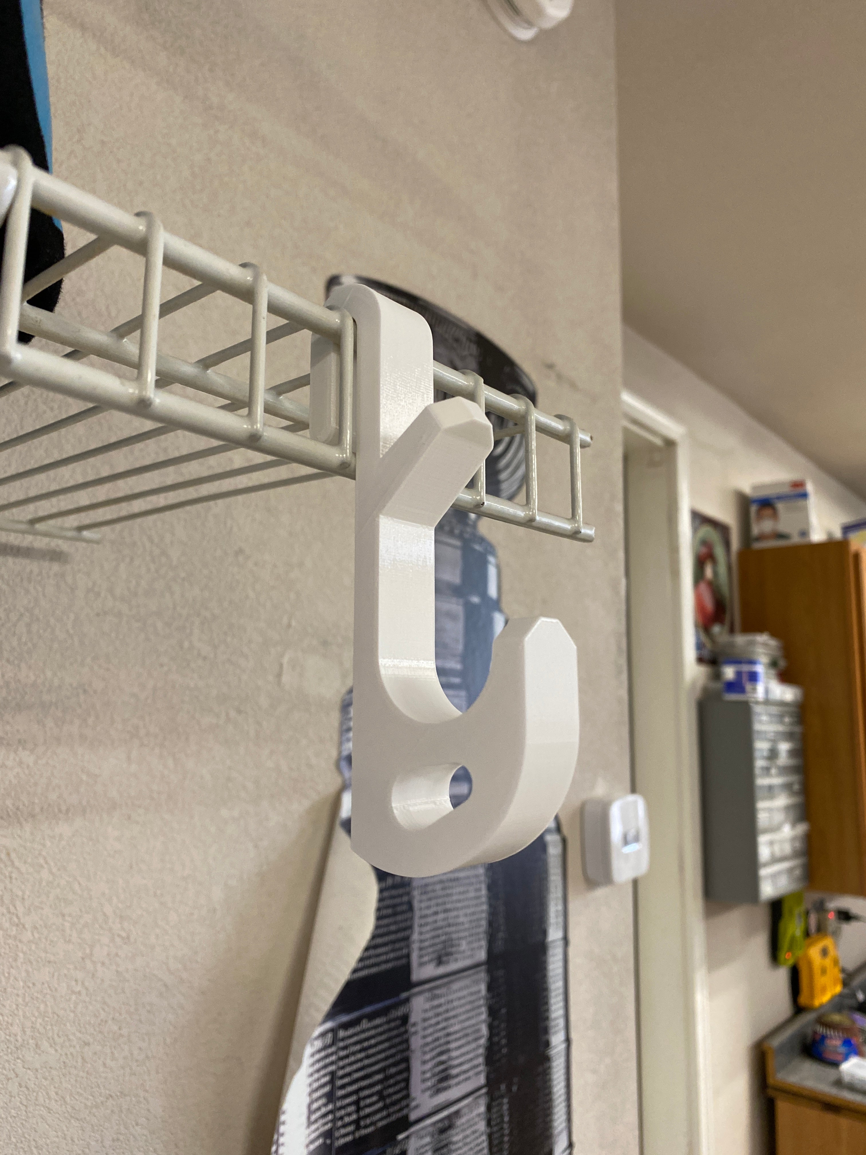 ClosetMaid Shelf hangers