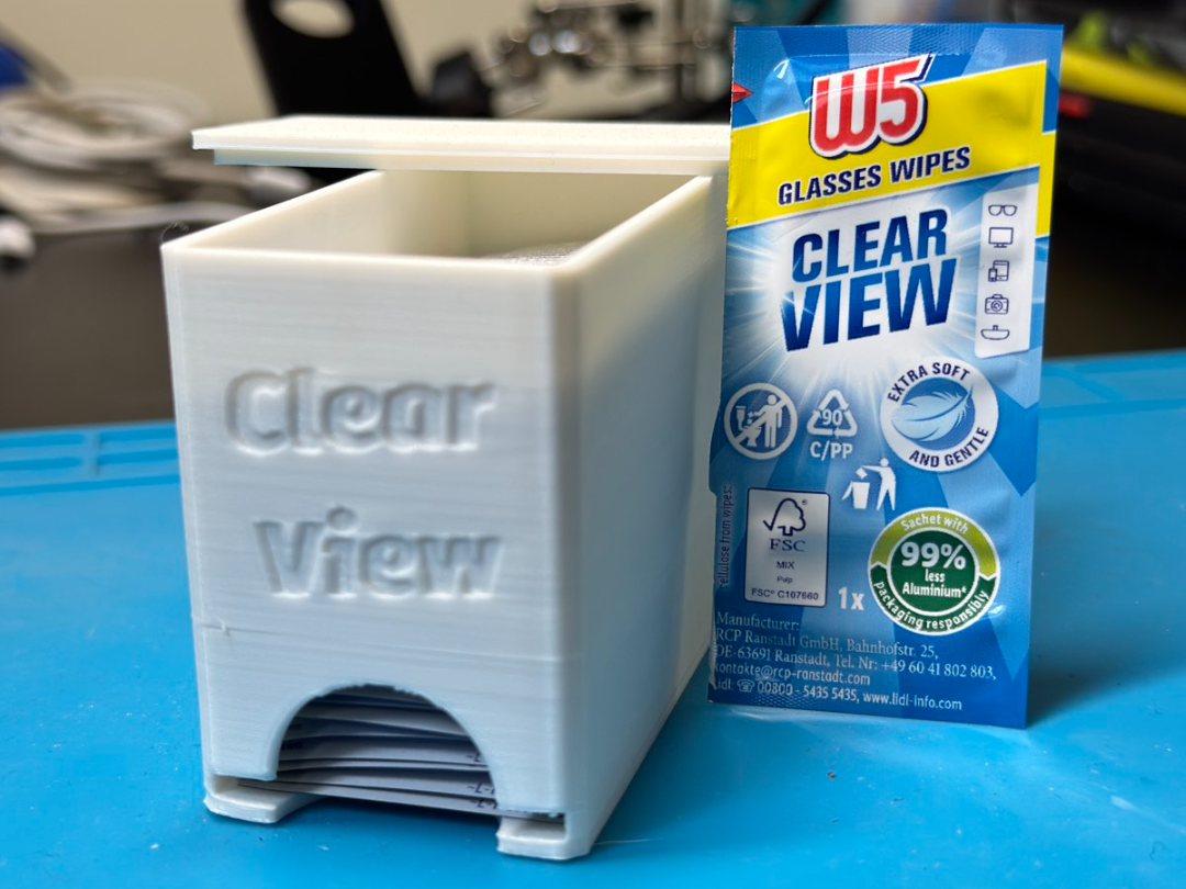 Lidl W5 Glasses wipes box