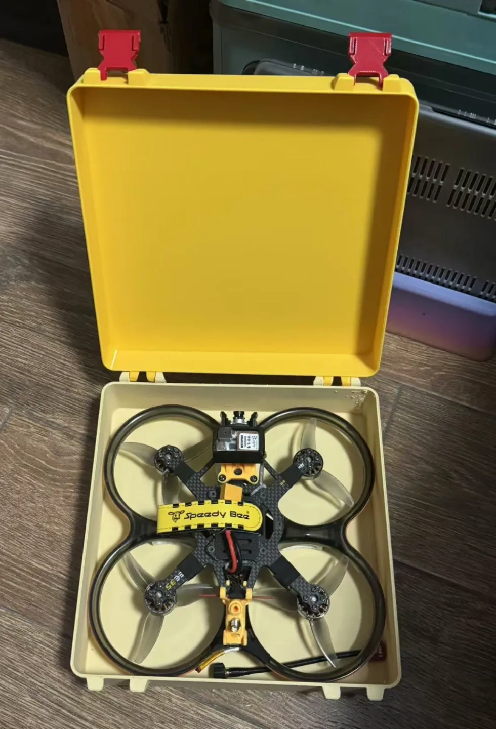 bee35 box（应该适用于其他3.5寸穿越机）
