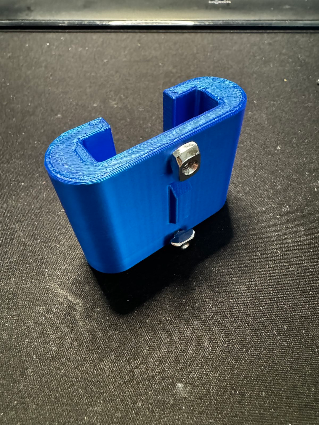 Holder for Bambu Scraper on V-slot profiles