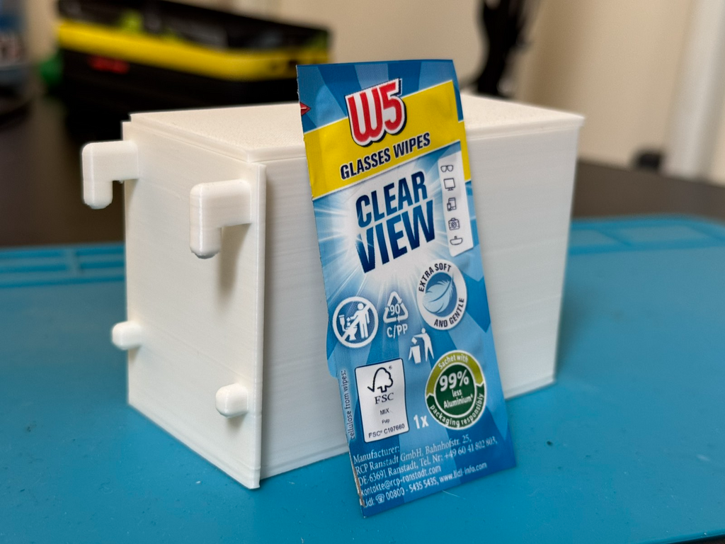 Lidl W5 ClearView Glasses wipes box - IKEA Skadis