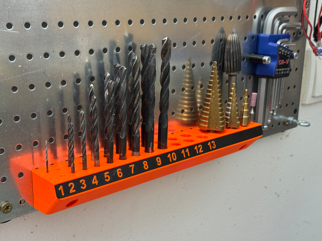 Drills holder for Küpper pegboard or wallmount