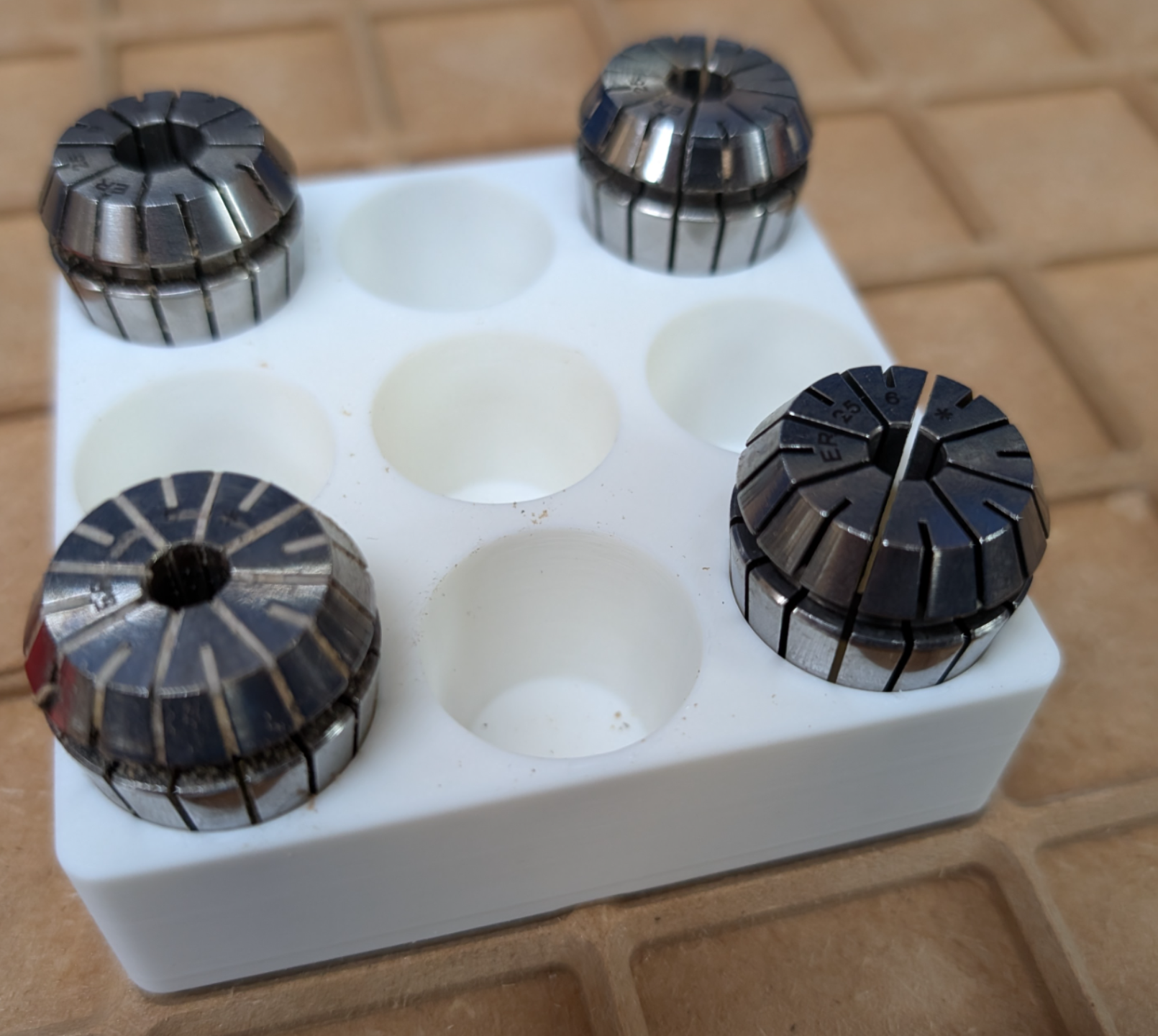 Gridfinity ER25 Collet Holder