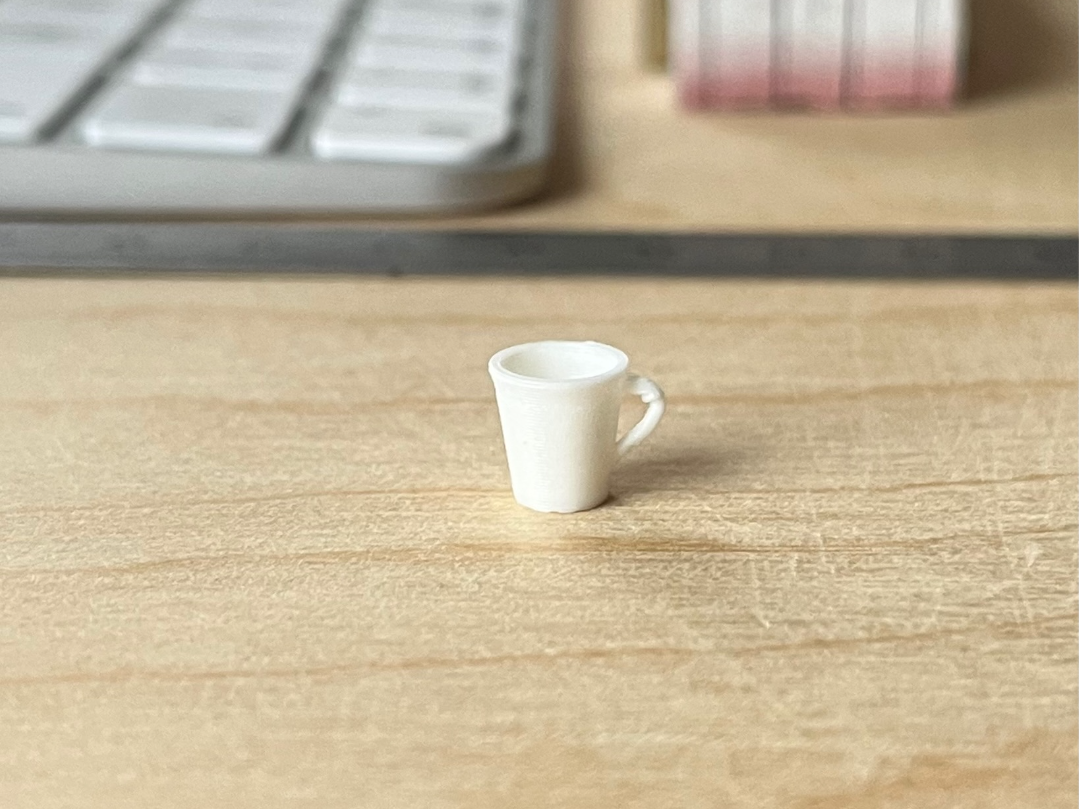 Tiny Mug 1:10 scale, 8mm high