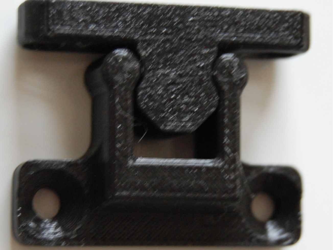 Door latch
