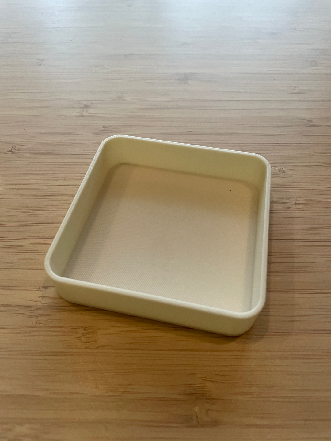End cover for 80x80mm square rain pipe