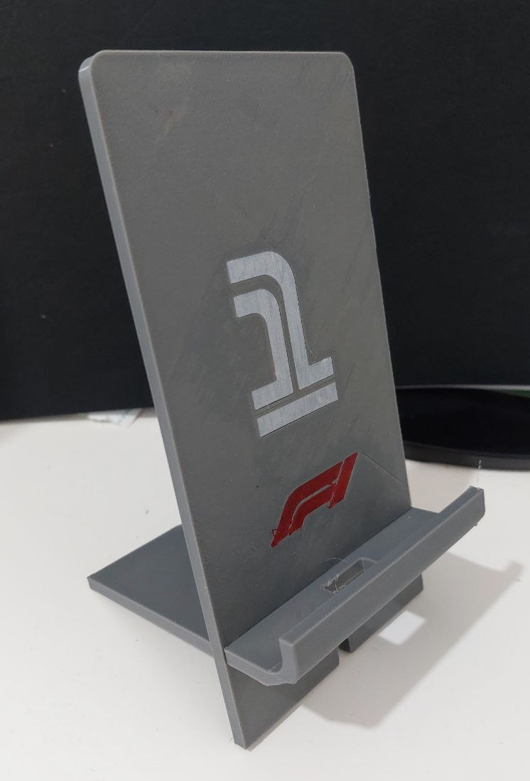 Supporto telefono F1 | F1 phone stand