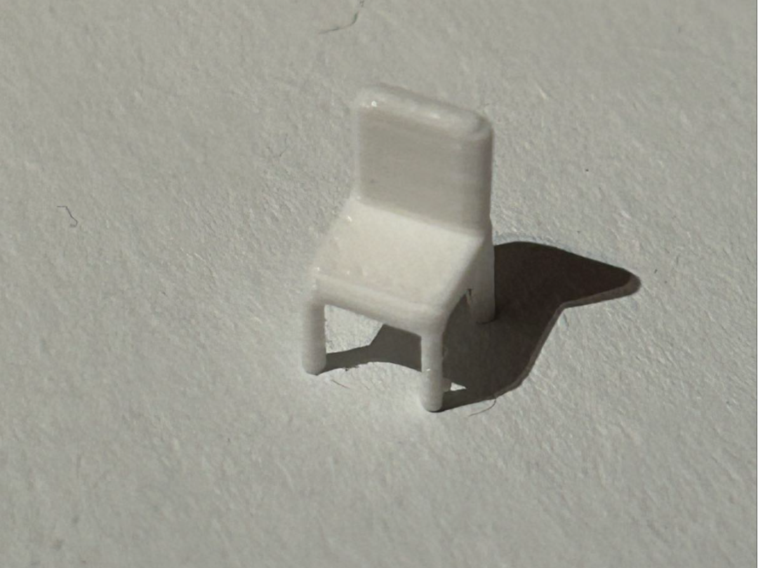 Chair scale 1/100
