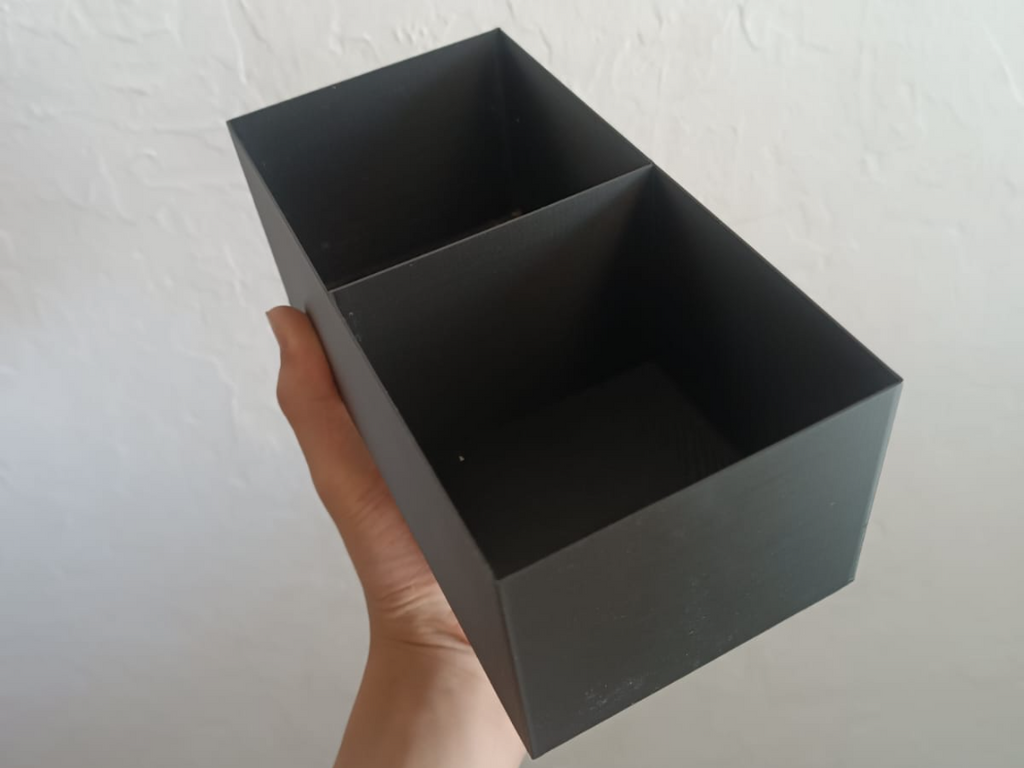 Split box 20x10 cm with height 8 cm
