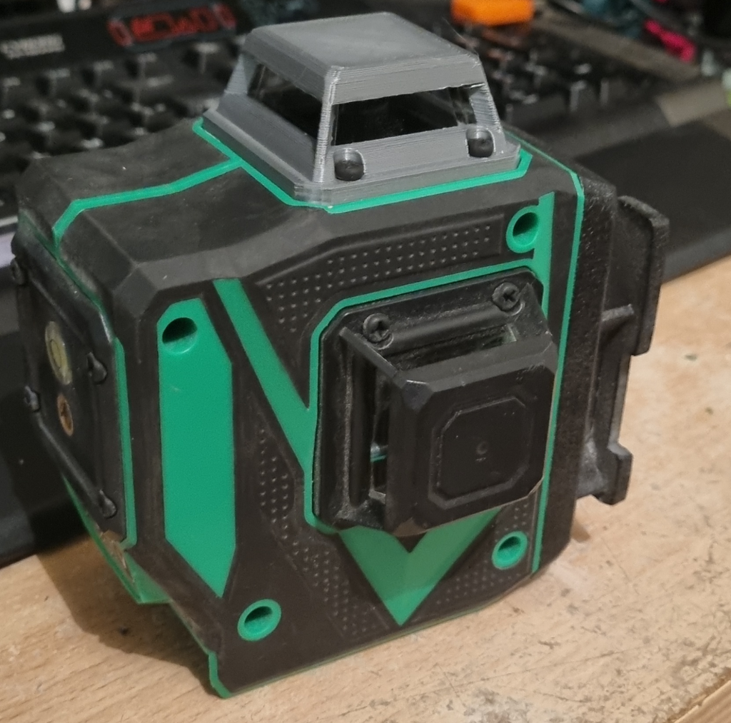 Capot niveau laser universel