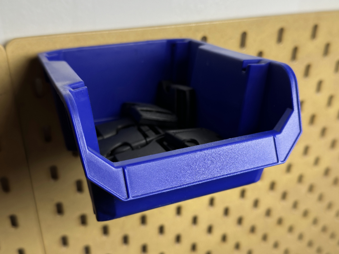 Pegboards SKADIS Bin holder T-nuts System