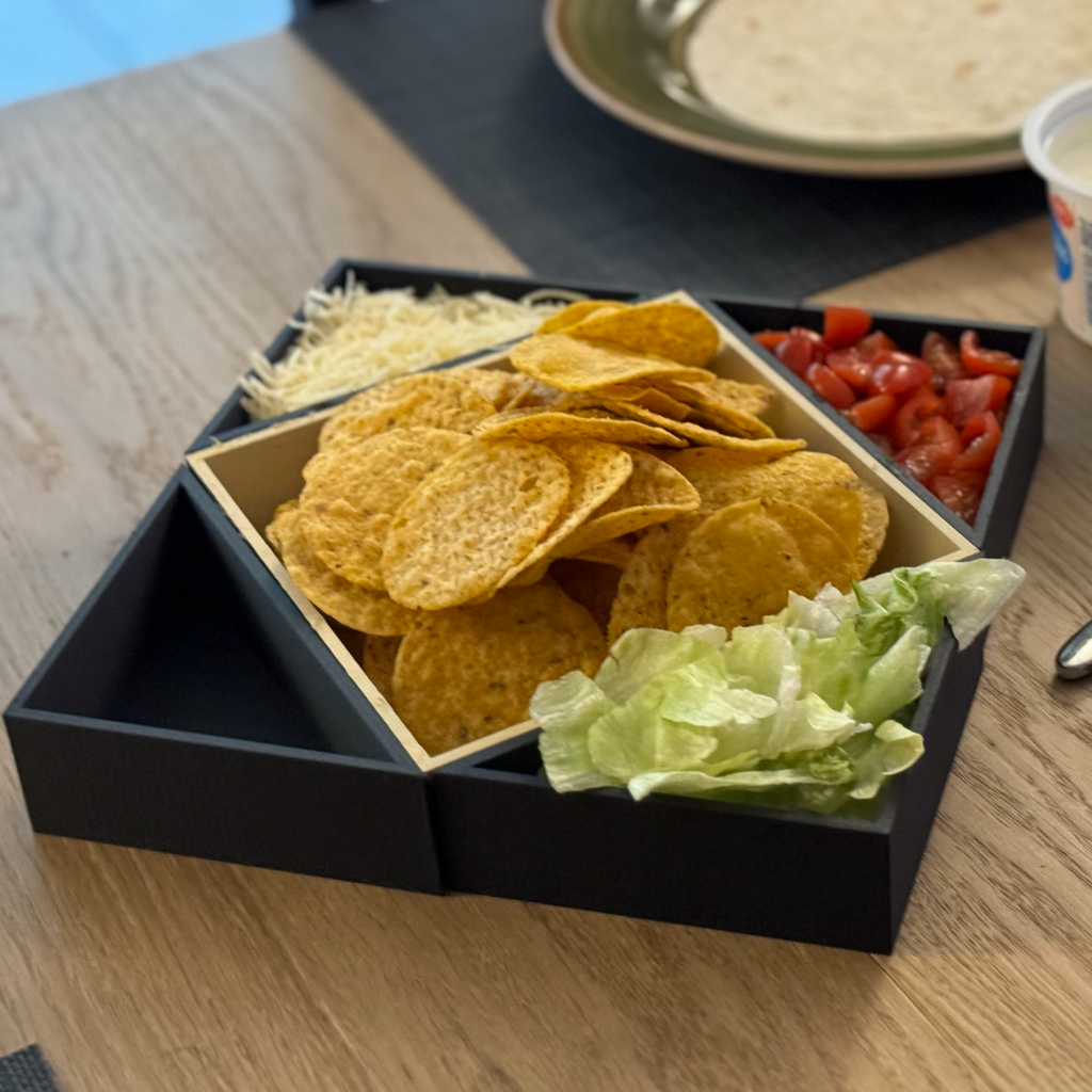 Serving tray