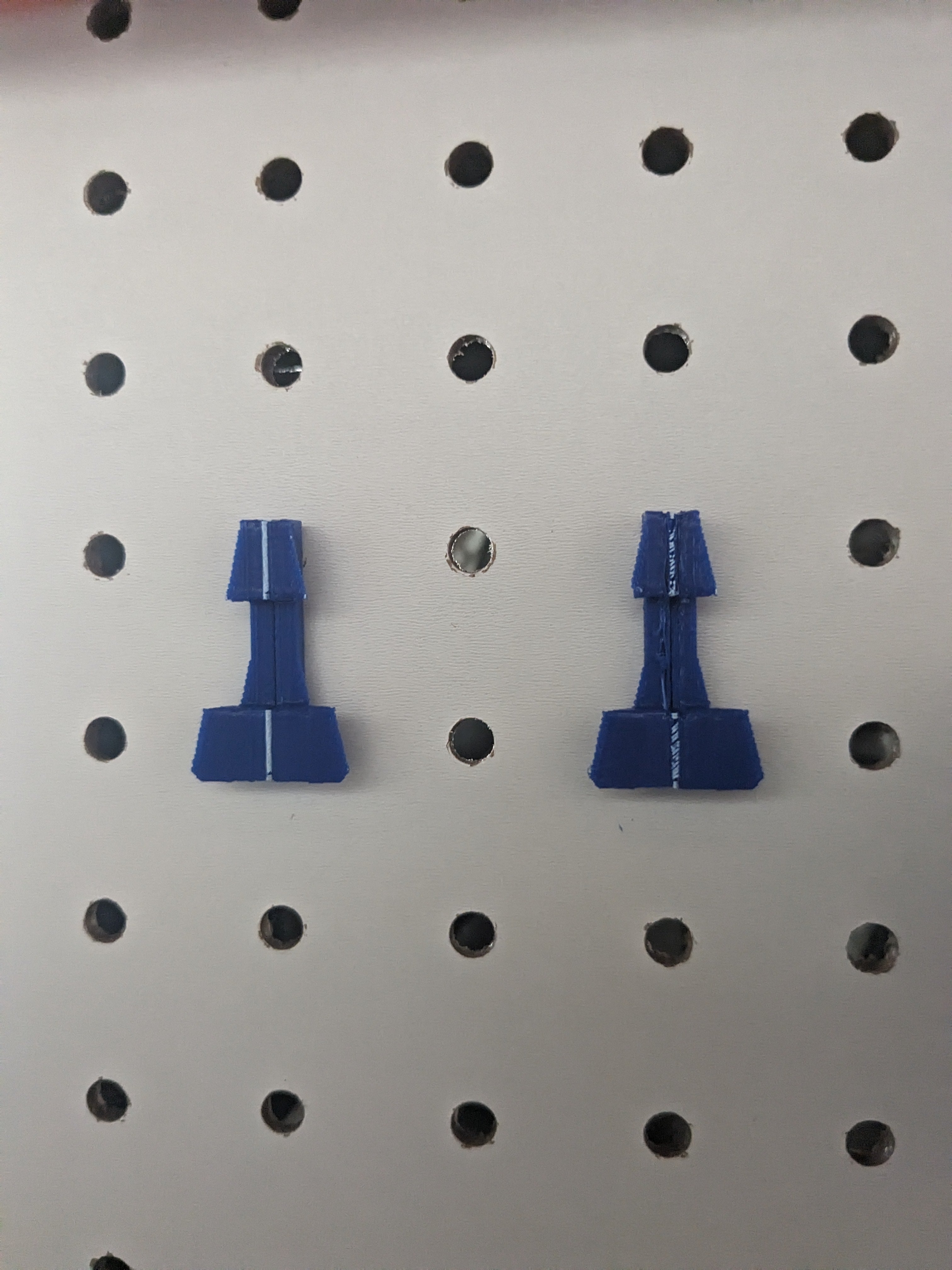 Sy's peglock for smaller holes than 1/4"