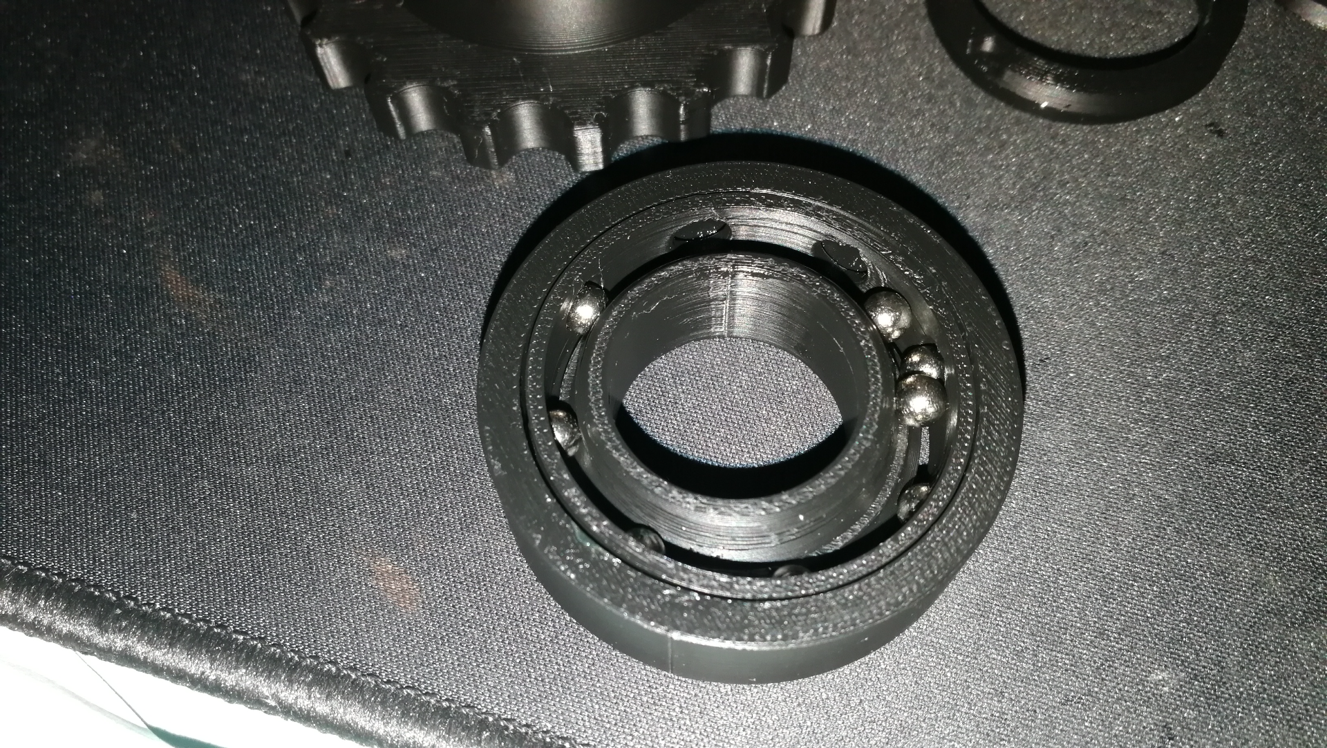 Bearing MyCUSTOM with use steel balls